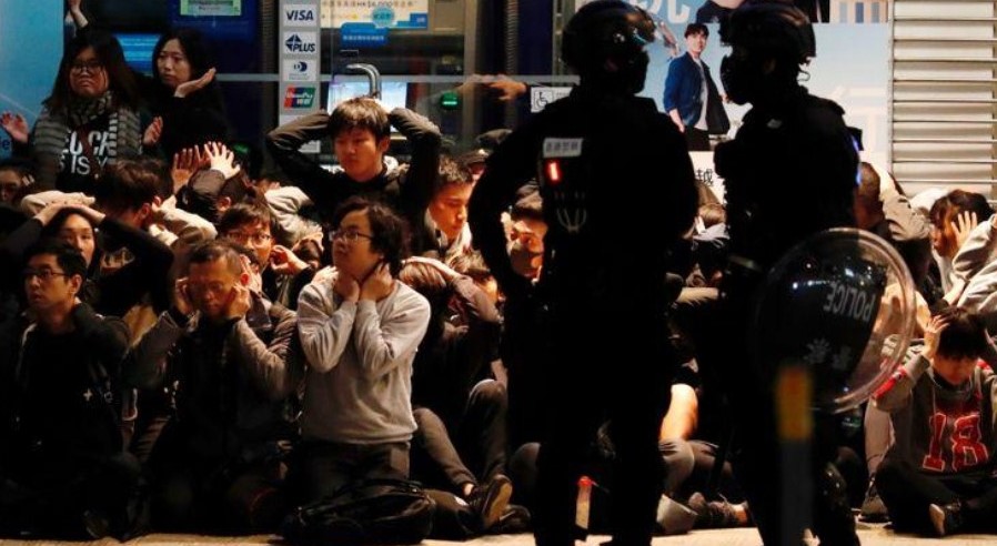 Hong Kong Police Arrest Pro-Democracy Newspaper Executives