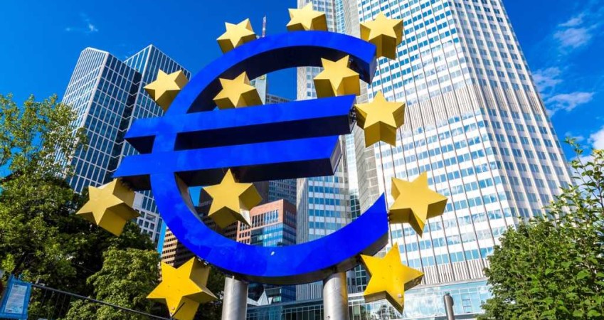 Bloomberg: ECB Considers Interest Rate Hike of Half a Percentage Point